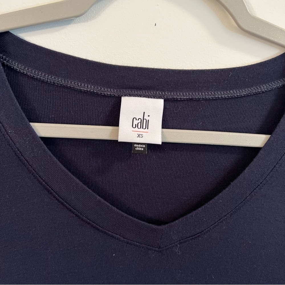 Women’s CAbi blue striped back long sleeve knit tunic blouse size XS - Picture 3 of 4